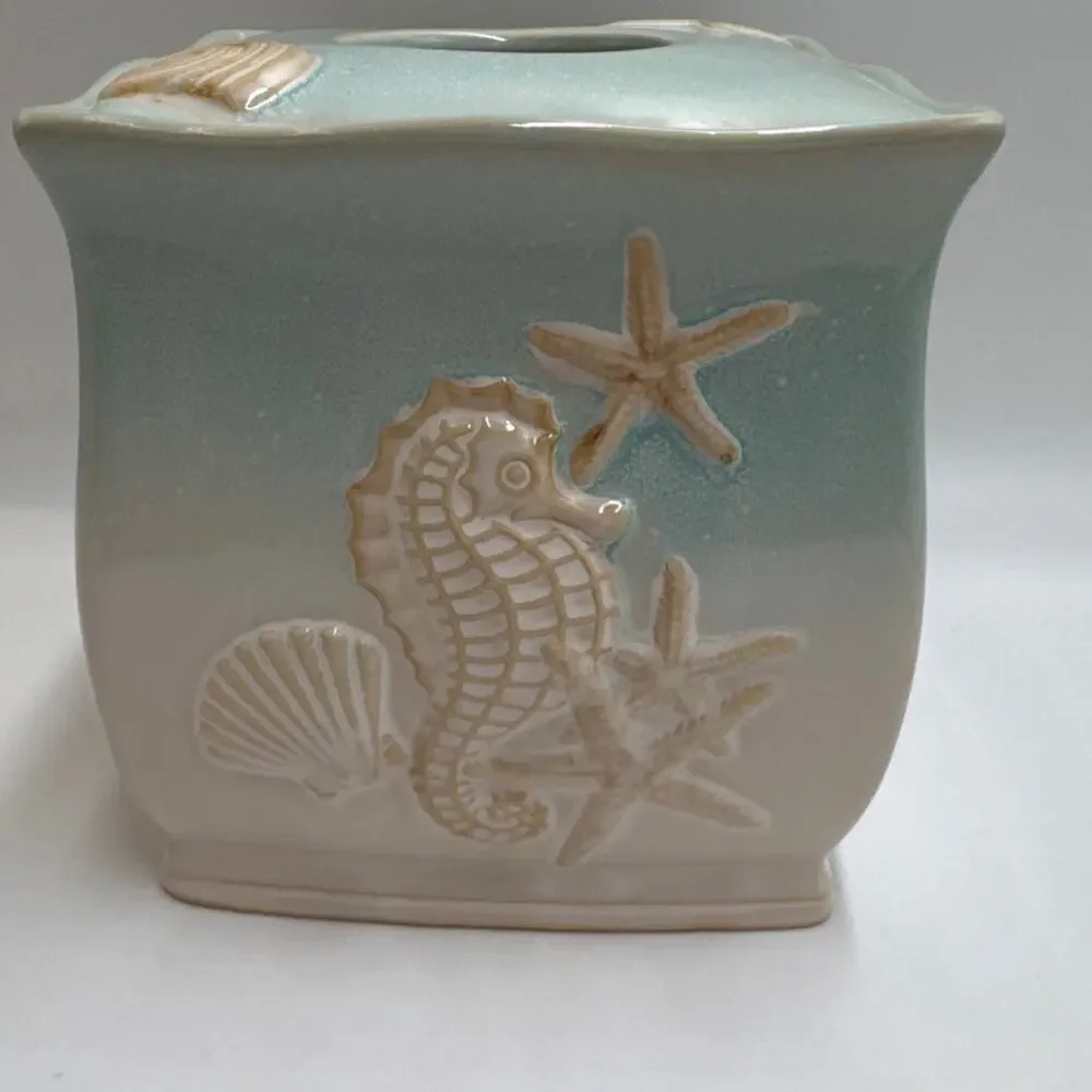 Coastal Ceramic Tissue Box Cover Seahorse Starfish Aqua Beach Bathroom Decor